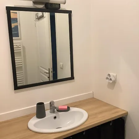 Jul'home Pour 4 Personnes , Terrasse Avec Jacuzzi En Centre